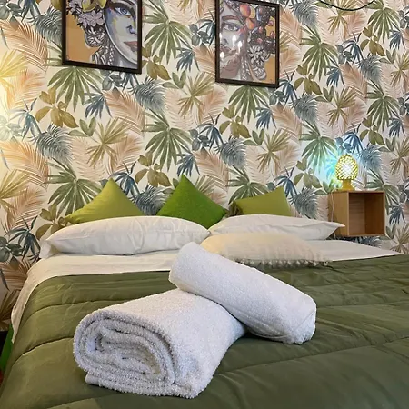 Charming House In The Historic Center Of *
