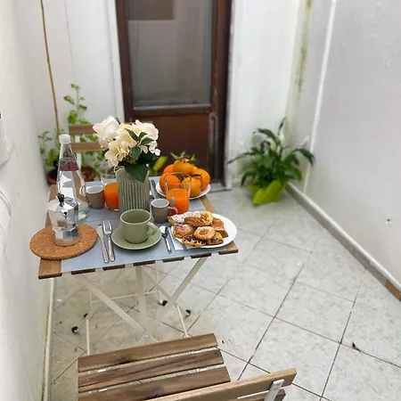 Charming House In The Historic Center Of