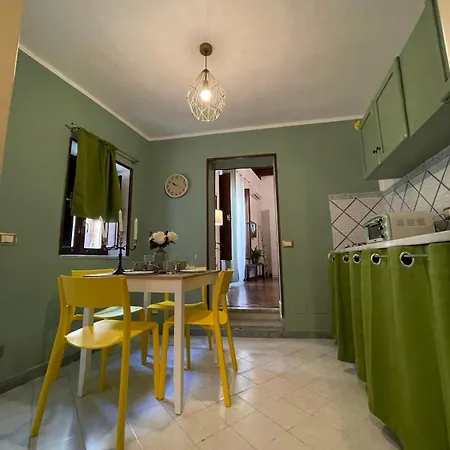 Charming House In The Historic Center Of *