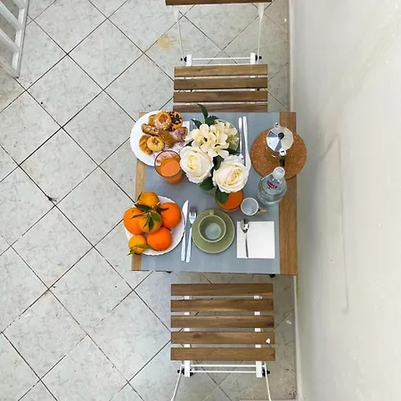 Charming House In The Historic Center Of Apartment
