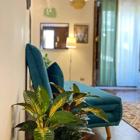 Charming House In The Historic Center Of Palermo